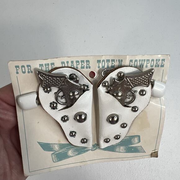 Vintage Cowboy Holster Guns Baby Diaper Pins For The Diaper Tote’n Cowpoke - Picture 3 of 7